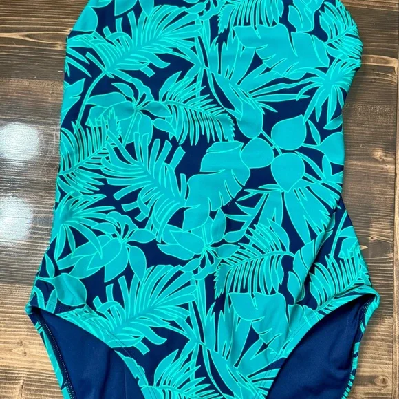 Land’s‎ End Teopical Leaf Print One-Piece Swimsuit - Picture 3 of 5